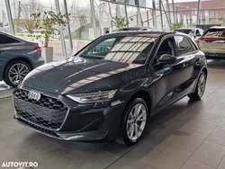 Gri Nouă 2025 Audi A3 Hatchback | 34.000 EUR