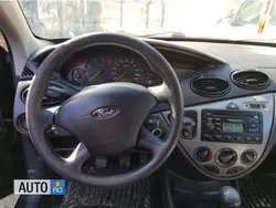 Negru Utilizat 2004 Ford Fiesta Hatchback | 2.500 EUR