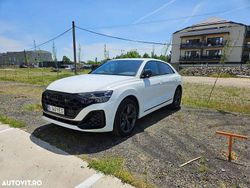 Culoarealb Utilizat 2024 Audi Q8 S-Line SUV | 85.500 EUR (Scump)