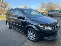Negru Utilizat 2011 VW Touran Comfortline Monovolum | 6.500 EUR (Preț OK)