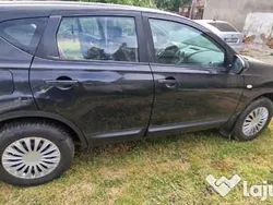 Negru Utilizat 2011 Nissan Qashqai SUV | 5.090 EUR (Preț OK)