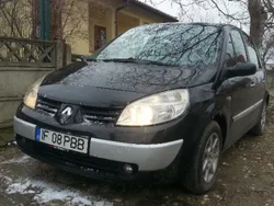 Negru Utilizat 2004 Renault Scénic II Monovolum | 1.800 EUR