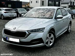 Alb Utilizat 2021 Skoda Octavia Ambition Berlinǎ | 13.490 EUR (Super Preț)