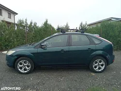 Culoareverde Utilizat 2008 Ford C-MAX Trend Monovolum | 2.100 EUR (Preț bun)