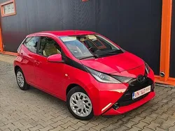 Rosu Utilizat 2015 Toyota Aygo Hatchback | 4.800 EUR (Preț OK)