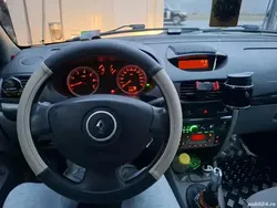 Gri Utilizat 2010 Renault Symbol II Berlinǎ | 3.250 EUR (Puțin scump)