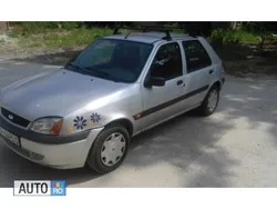 Argintiu Utilizat 2002 Ford Fiesta Hatchback | 1.100 EUR