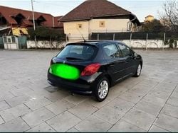 Utilizat 2009 Peugeot 207 Hatchback | 2.500 EUR (Preț OK)