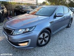 Culoarealbastru Utilizat 2012 Kia Optima Hybrid Spirit Berlinǎ | 9.600 EUR