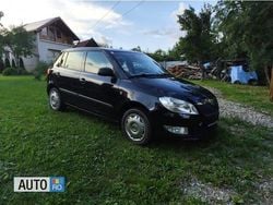 Negru Utilizat 2013 Skoda Fabia Berlinǎ | 1.900 EUR (Super Preț)
