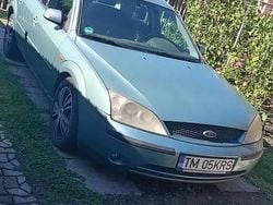 Utilizat 2002 Ford Mondeo Berlinǎ | 550 EUR