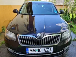 Negru Utilizat 2013 Skoda Superb Ambition Break | 7.500 EUR (Preț OK)