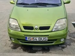 Utilizat 2002 Renault Scénic Monovolum | 1.500 EUR