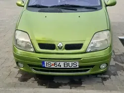 Utilizat 2002 Renault Scénic Monovolum | 2.000 EUR