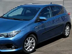 Albastru Utilizat 2016 Toyota Auris Hybrid Luna Berlinǎ | 10.500 EUR (Preț OK)