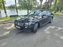 Utilizat 2017 Mercedes E220 Berlinǎ | 20.500 EUR