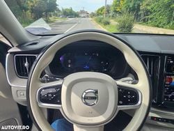 Culoarealbastru Utilizat 2022 Volvo XC60 Inscription SUV | 29.850 EUR (Super Preț)