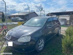 Culoarenegru Utilizat 2005 VW Golf IV Comfortline Hatchback | 2.299 EUR (Preț OK)
