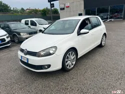 Utilizat 2000 VW Golf IV Berlinǎ | 1.300 EUR (Puțin scump)