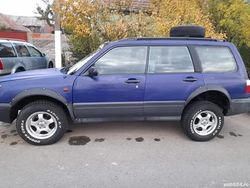 Utilizat 2000 Subaru Forester SUV | 1.800 EUR