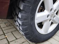 Visiniu Utilizat 2006 Nissan X-Trail SUV | 2.200 EUR