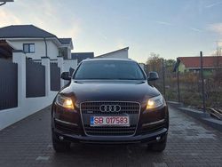 Culoarenegru Utilizat 2007 Audi Q7 SUV | 6.899 EUR