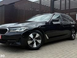 Negru Utilizat 2022 BMW 520 Sport Line Break | 24.490 EUR (Preț bun)