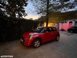 Culoarerosu Utilizat 2019 Mini ONE Hatchback | 14.800 EUR (Puțin scump)