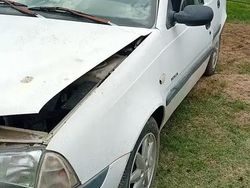 Alb Utilizat 2023 Dacia Solenza Hatchback | 4.000 EUR (Puțin scump)