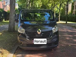 Culoarenegru Utilizat 2017 Renault Trafic Expression Van | 18.500 EUR (Puțin scump)