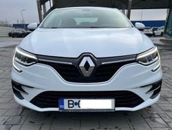 Culoarealb Utilizat 2022 Renault Mégane IV Zen Berlinǎ | 13.990 EUR (Preț OK)