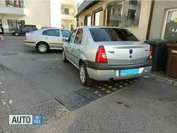 Argintiu Utilizat 2008 Dacia Logan Berlinǎ | 2.350 EUR