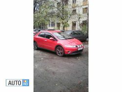 Rosu Utilizat 2011 Honda Civic Hatchback | 6.050 EUR (Preț OK)