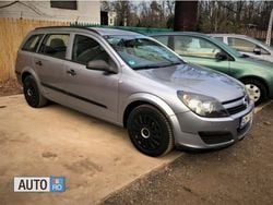Gri Utilizat 2005 Opel Astra | 2.599 EUR (Scump)