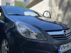 Utilizat 2009 Opel Corsa Berlinǎ | 1.800 EUR