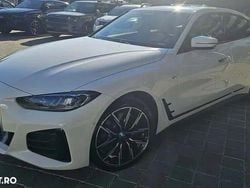 Culoarealb Utilizat 2023 BMW i4 Comfort Edition Berlinǎ | 50.990 EUR (Scump)