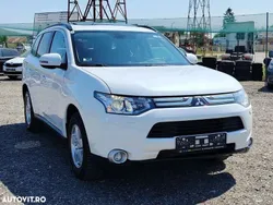 Alb Utilizat 2013 Mitsubishi Outlander Diamant Edition SUV | 9.999 EUR (Puțin scump)
