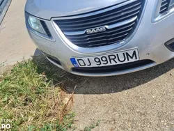 Argint Utilizat 2011 Saab 9-5 Vector Berlinǎ | 4.599 EUR
