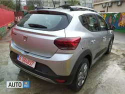 Gri Utilizat 2021 Dacia Sandero Hatchback | 12.950 EUR (Scump)