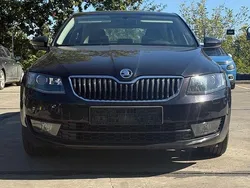 Culoarenegru Utilizat 2017 Skoda Octavia Ambition Hatchback | 11.500 EUR (Preț OK)