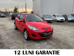 Rosu Utilizat 2011 Mazda 2 Center-Line | 4.450 EUR