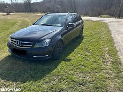 Culoarenegru Utilizat 2014 Mercedes C250 Break | 8.800 EUR (Preț OK)