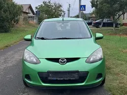 Verde Utilizat 2010 Mazda 2 Hatchback | 2.350 EUR (Preț OK)