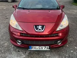 Rosu Utilizat 2007 Peugeot 207 Sport Cabrio | 2.999 EUR