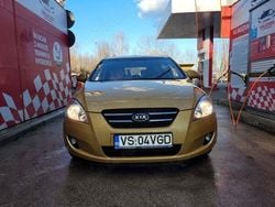 Portocaliu Utilizat 2008 Kia Ceed 2 Berlinǎ | 2.500 EUR (Preț OK)