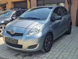 Gri Utilizat 2009 Toyota Yaris Cool Hatchback | 2.800 EUR