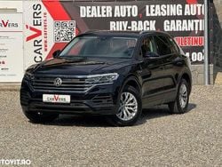 Culoarenegru Utilizat 2018 VW Touareg Elegance SUV | 28.890 EUR (Puțin scump)