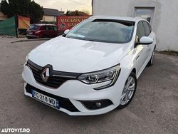 Culoarealb Utilizat 2018 Renault Mégane GrandTour Business Break | 10.400 EUR (Preț OK)