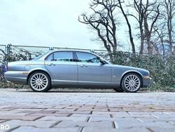 Culoareargint Utilizat 2006 Jaguar XJ6 Executive Berlinǎ | 9.990 EUR