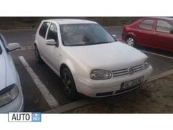 Alb Utilizat 2001 VW Golf IV Hatchback | 2.600 EUR (Scump)
